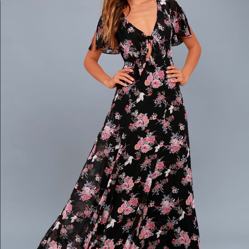 Floral Print Maxi Dress- Lulu’s size Medium